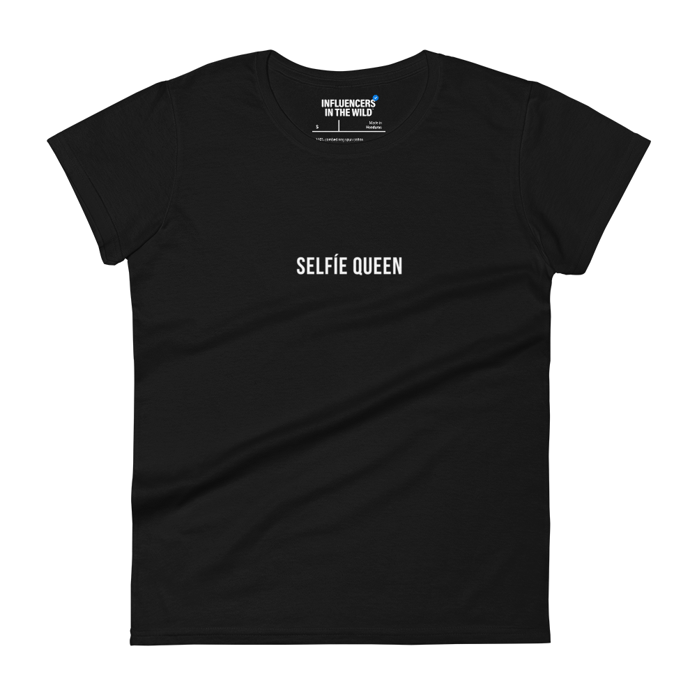 Selfie Queen Women's Tee